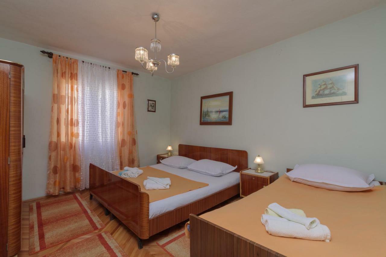 Rooms Mirjana - Centre Of טרוגיר מראה חיצוני תמונה