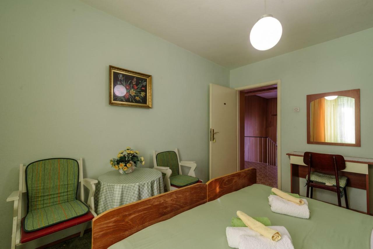 Rooms Mirjana - Centre Of טרוגיר מראה חיצוני תמונה
